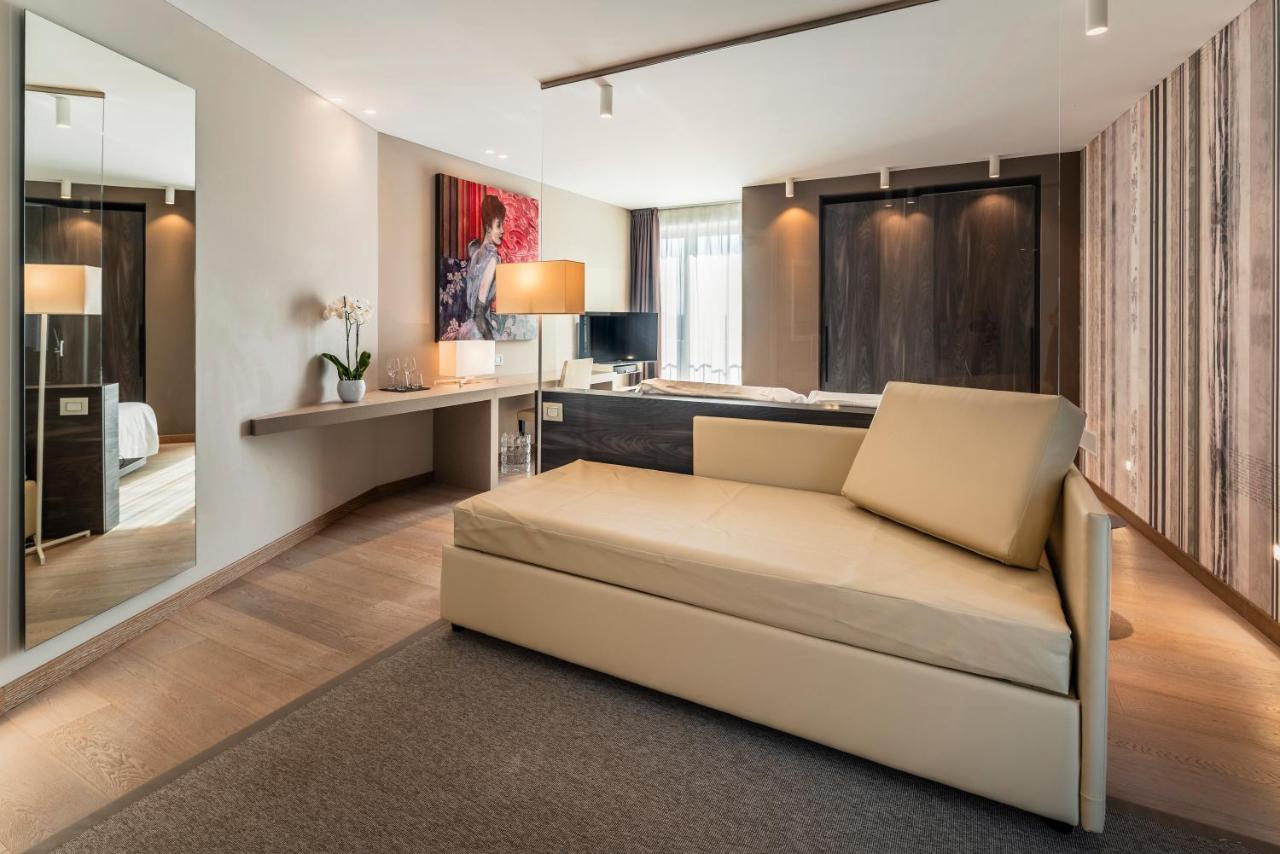 Suites Hotel Astor Belluno Exteriér fotografie
