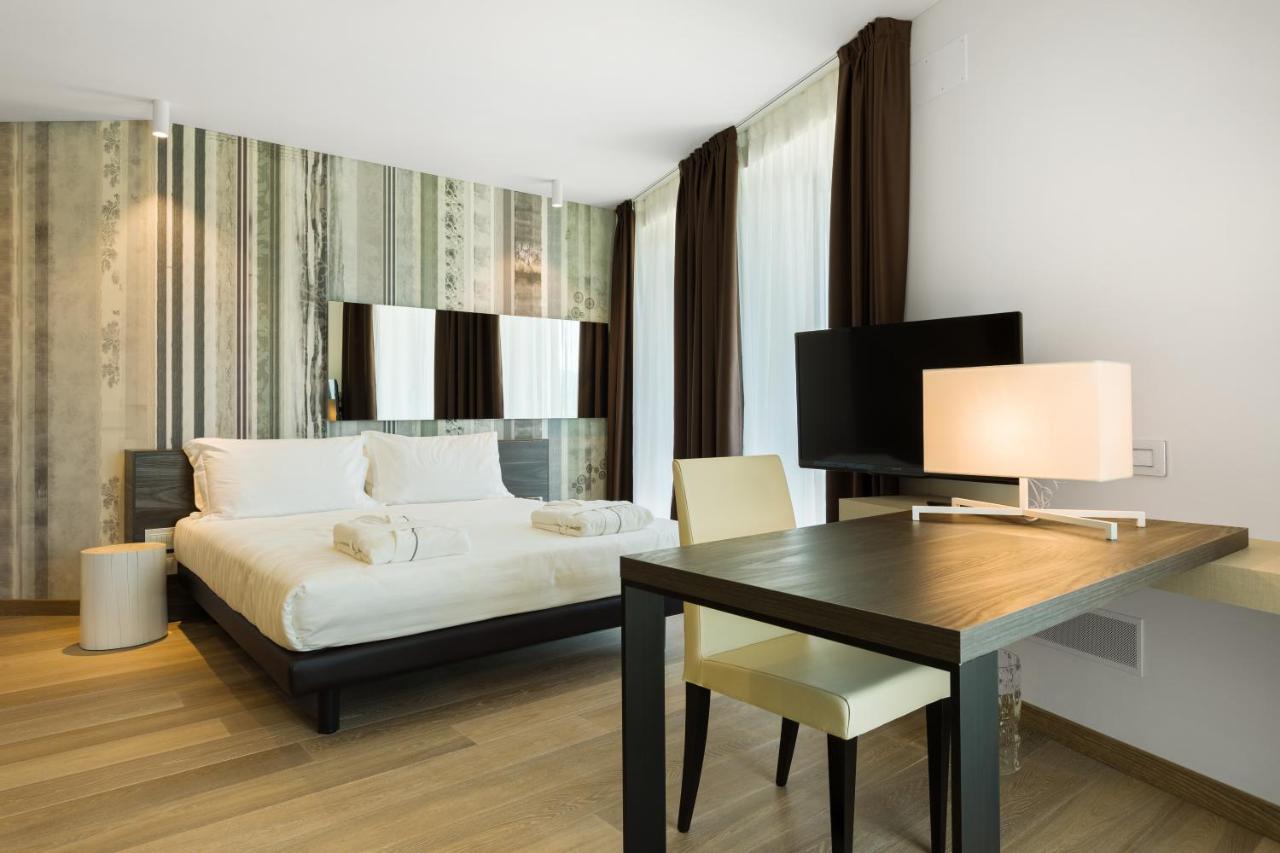 Suites Hotel Astor Belluno Exteriér fotografie